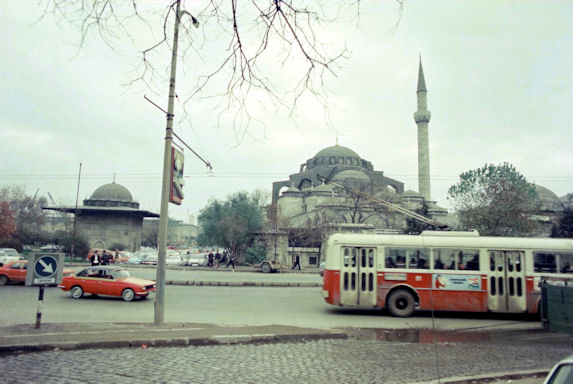 1976.11 Istanbul, Turkey 36-03
