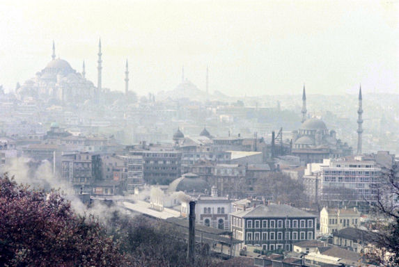 1976.11 Istanbul, Turkey 37-03