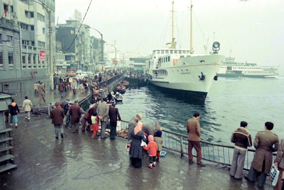 1976.11 Istanbul, Turkey 38-16